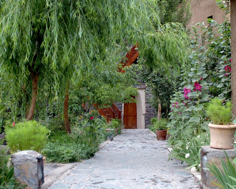garden with path and moroccon style door