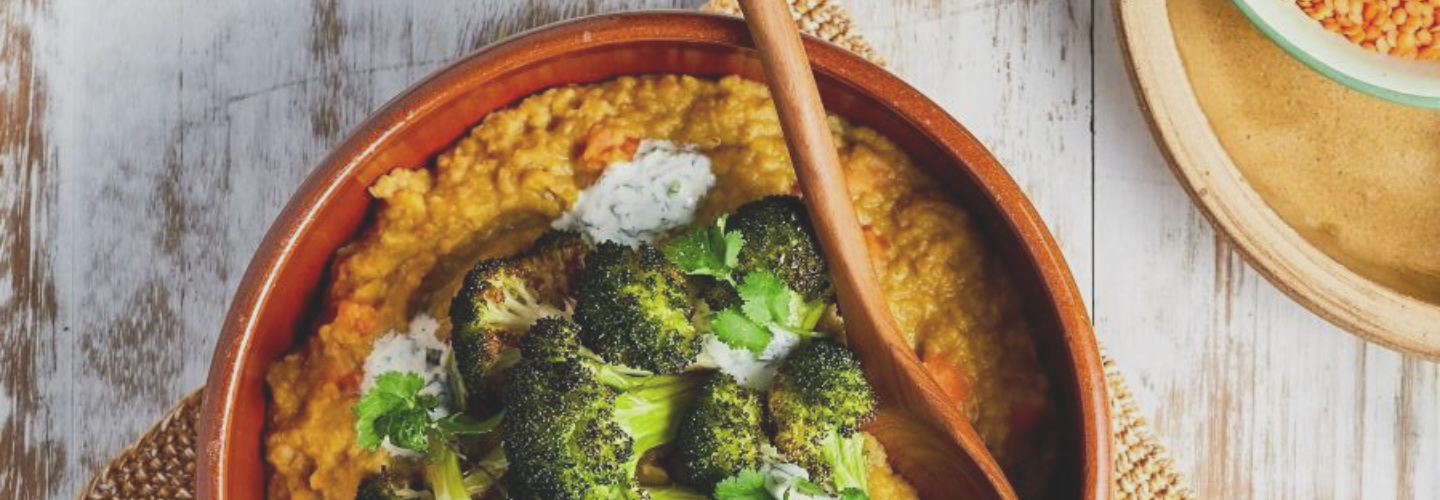 dhal in bowl with broccoli